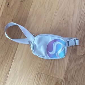 Lululemon crossbody